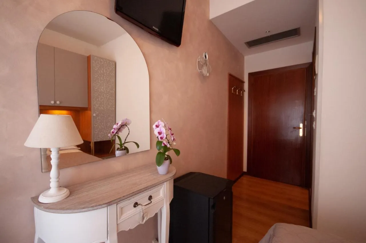 Hotel Crystal Caorle