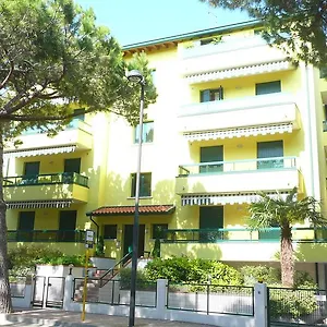 Apartment Pineta - Agenzia Cocal